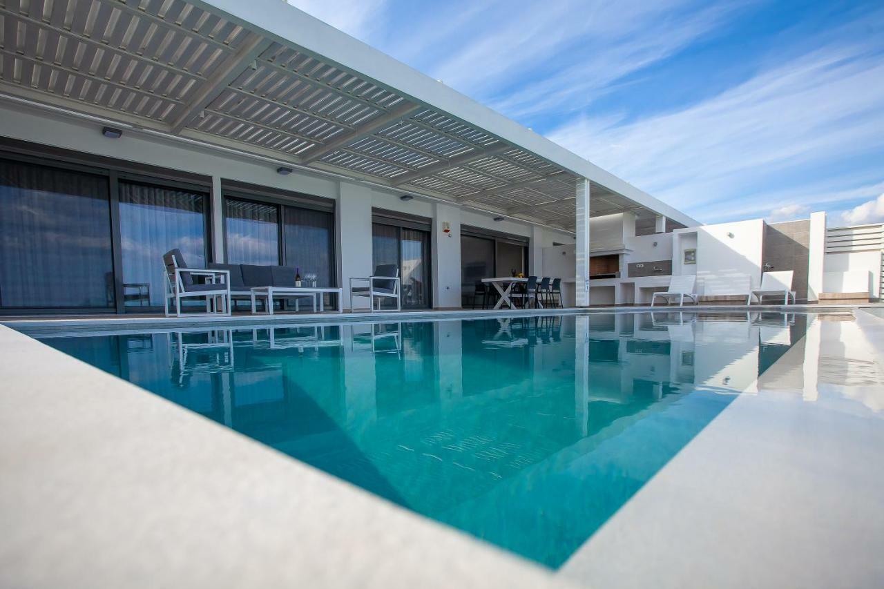 Villa Nissos Líndos Buitenkant foto
